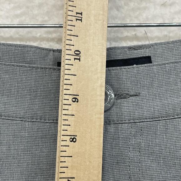 Travis Mathew Beck Shorts Mens 32 Gray Modern Fit Golf Performance Stretch - Picture 8 of 10